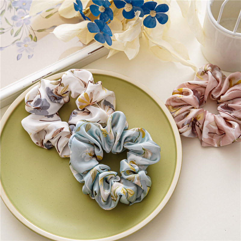 Travel Accessories Girls - Floral Print Triangle Head Scarf Elastic