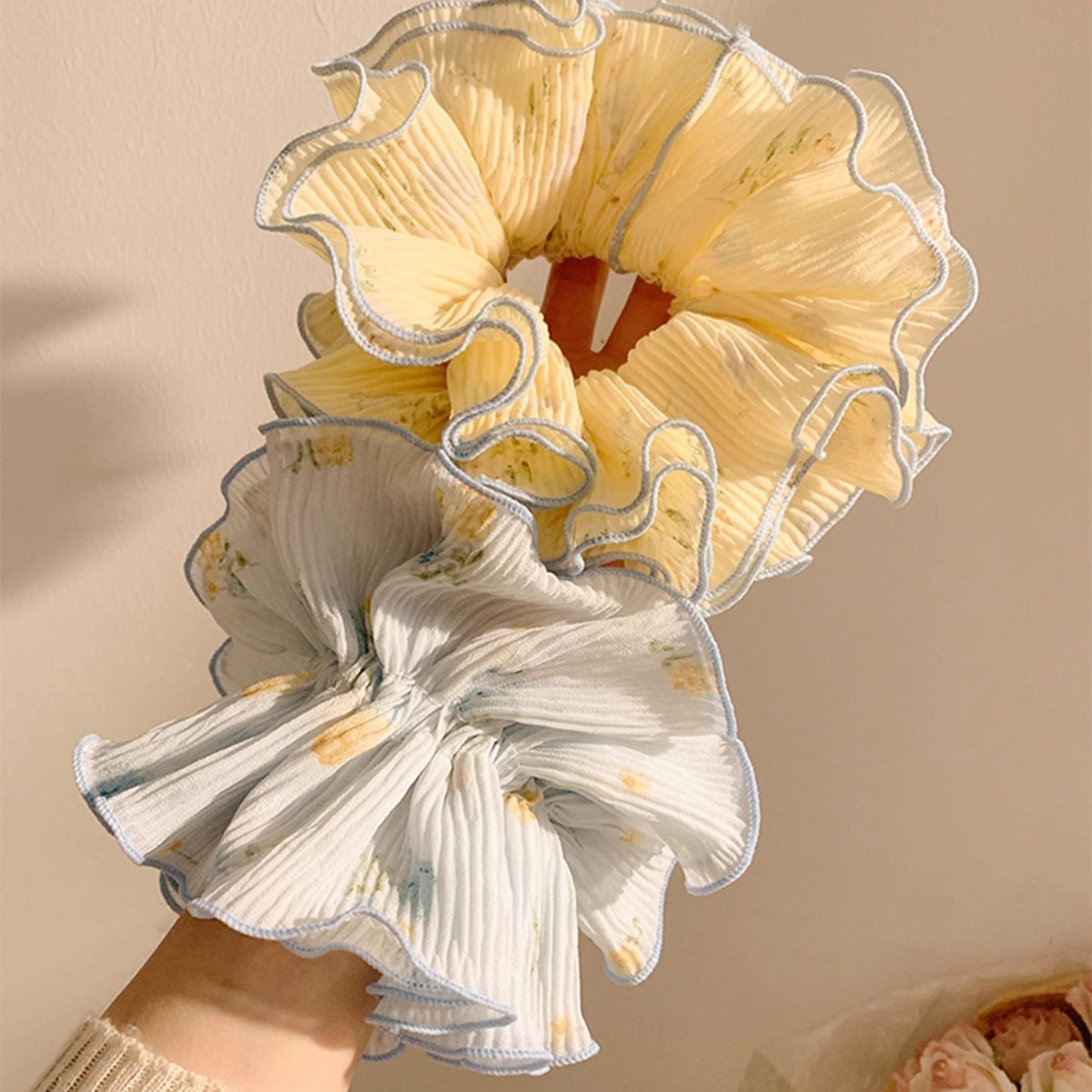 Elegant Blue Floral Hair Tie W - Travel Accessories For Elderly avaliação e preço