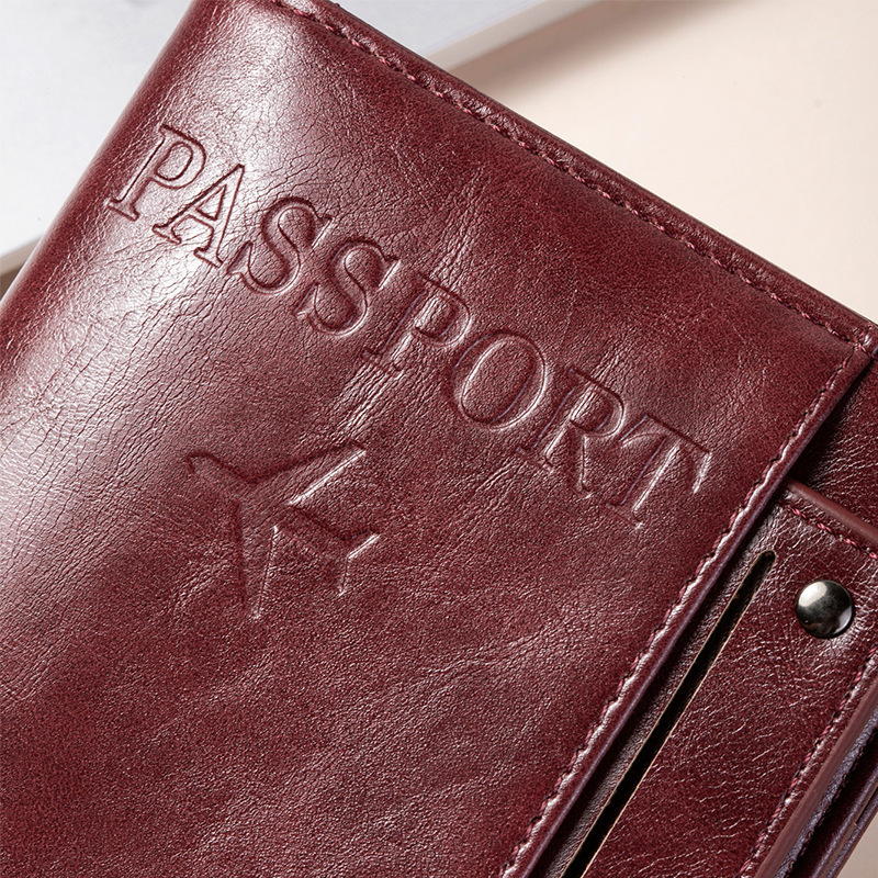 Passport Holder and Wallet in  - Travel Accessories Plane avaliação e preço