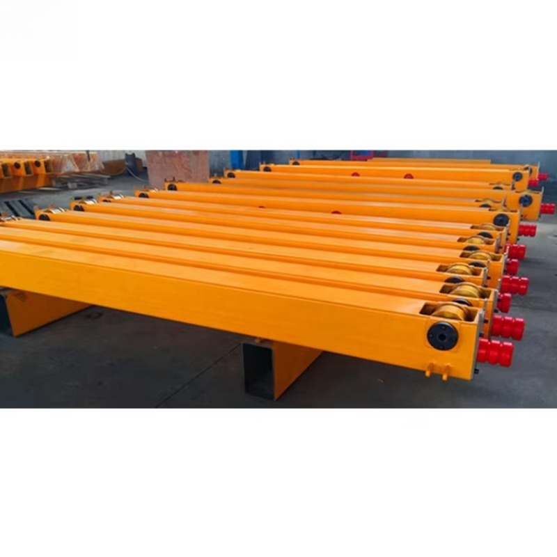 Warehouse Using Overhead Crane - Travel Accessories Warehouse avaliação e preço