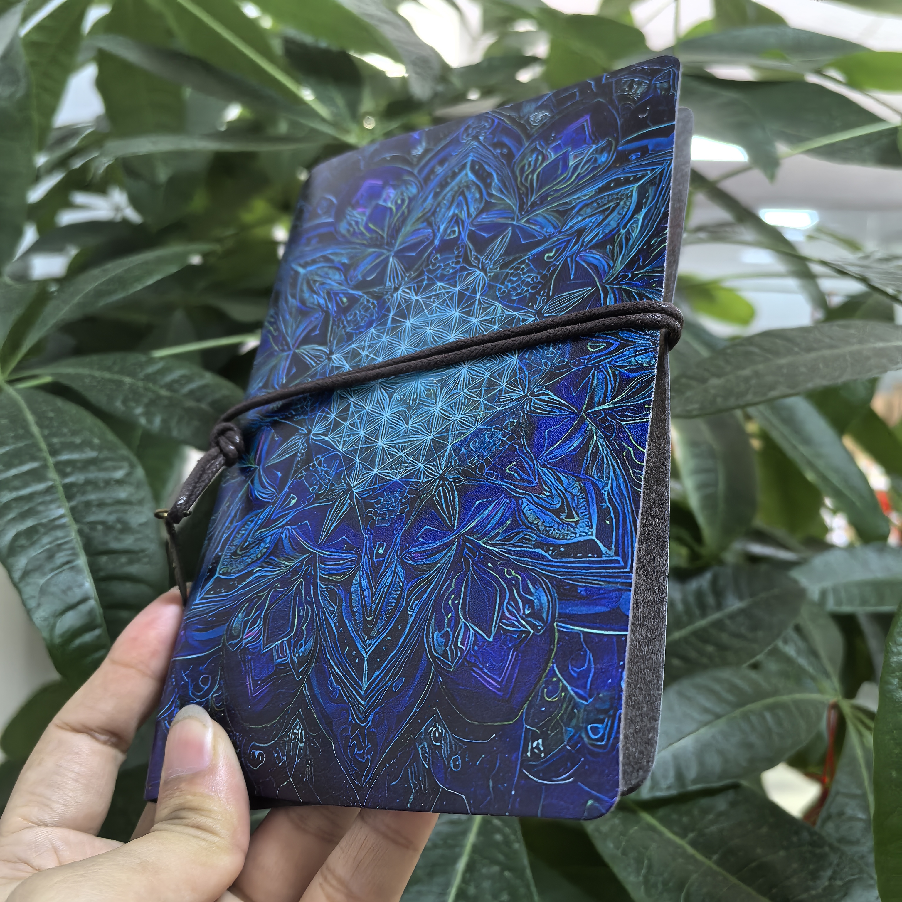 Mystical Blue Mandala Sacred G - Travel Notebook Journal avaliação e preço