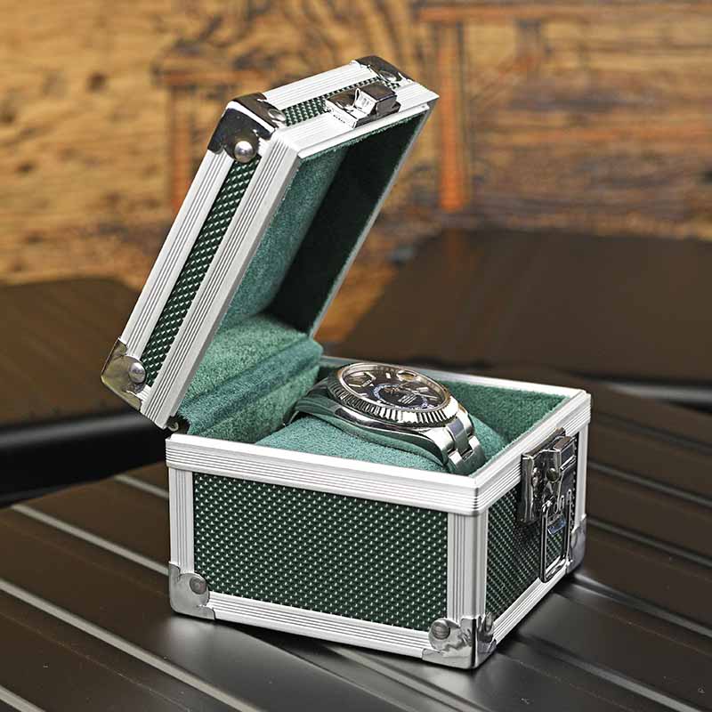 Portable Aluminum Watch Boxes  - Travel Accessories Display avaliação e preço