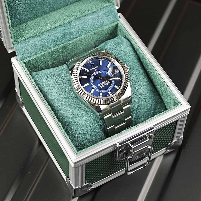 Portable Aluminum Watch Boxes  - Travel Accessories Display avaliação e preço
